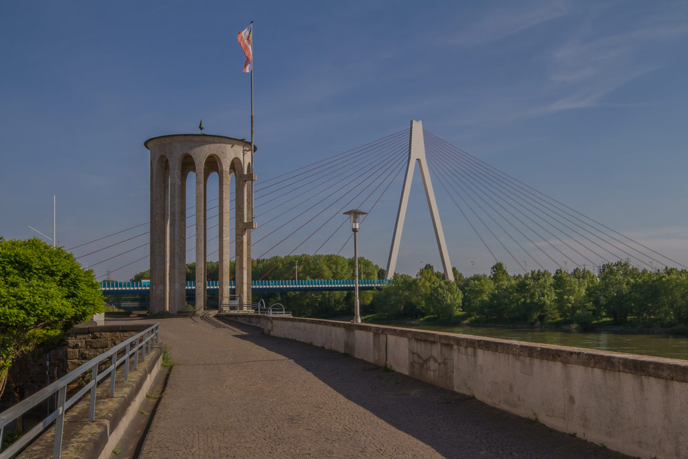 Pegelturm in Neuwied