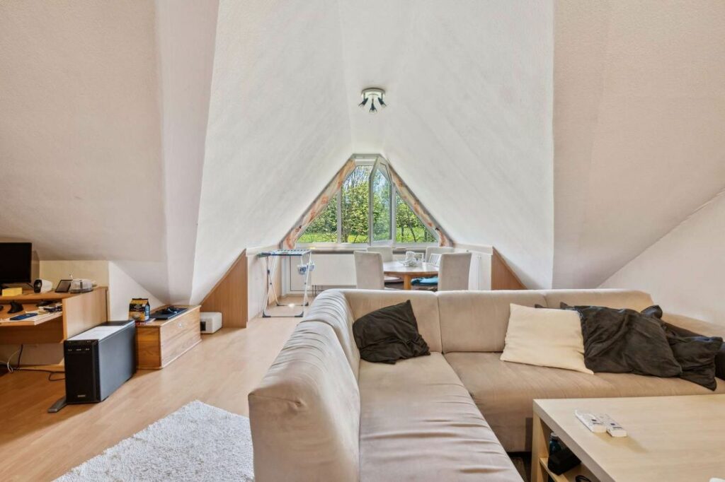 Dachgeschosswohnung Diez