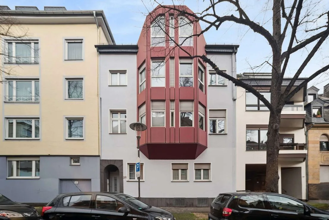 Modernisiertes Mehrfamilienhaus in begehrter Lage von Koblenz-Süd