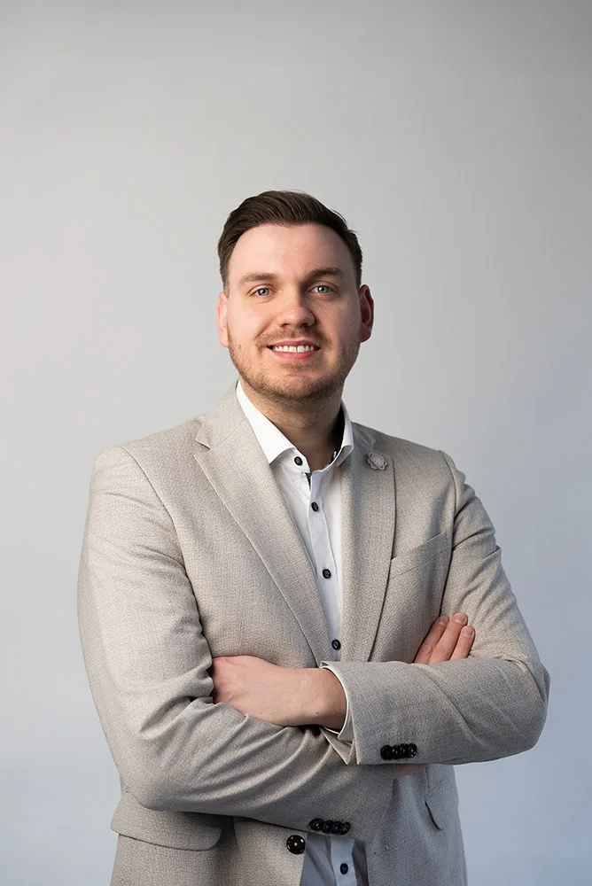 Nico Middelkamp, Geschäftsinhaber Middelkamp Immobilien und DEKRA-zertifizierter Sachverständiger für Immobilienbewertung (D1)