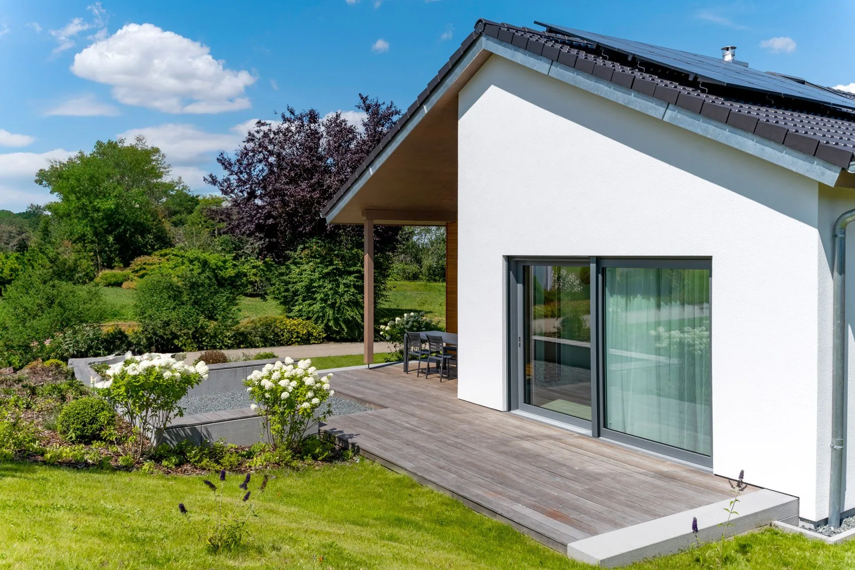 Haus verkaufen in Koblenz – modernes Einfamilienhaus mit Terrasse und Garten